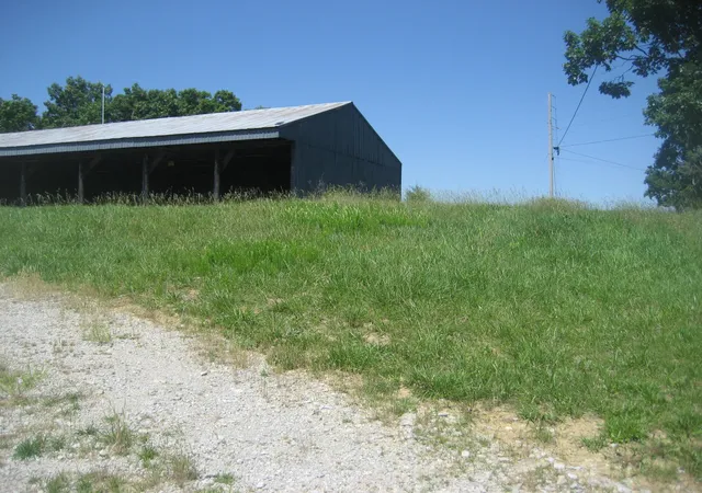 Homes for sale in Lawrenceburg, KY | 1234 Kays Rd, Lawrenceburg, KY 40342 | MLS# 26012644