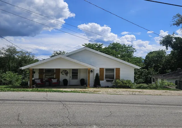 Homes for sale in Williamsburg, KY | 81 Highland Park Dr, Williamsburg, KY 40769 | MLS# 26012872