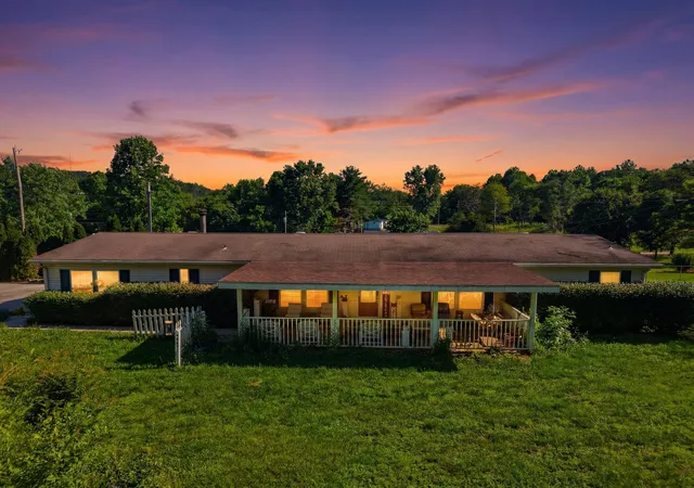 Homes for sale in Burnside, KY | 246 Briarwood Dr, Burnside, KY 42519 | MLS# 26012834