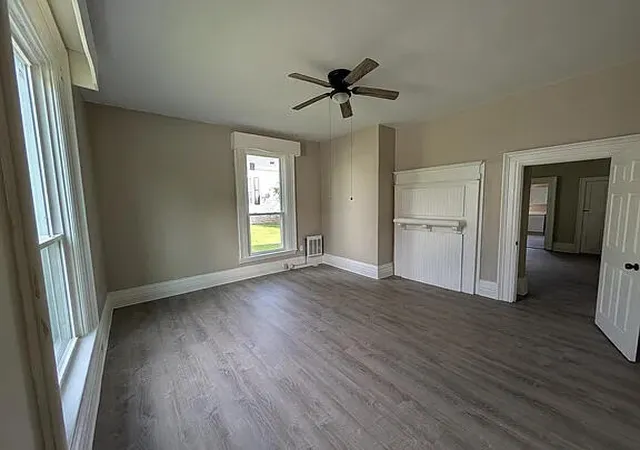 Homes for sale in Paris, KY | 254 Mount Airy Ave, Paris, KY 40361 | MLS# 26012823
