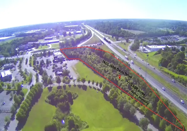 2nd image of 7401 John Davis Dr, Frankfort, KY 40601 | MLS# 26012762