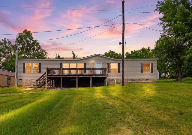 Homes for sale in Lawrenceburg, KY | 1303 Versailles Rd, Lawrenceburg, KY 40342 | MLS# 26014197