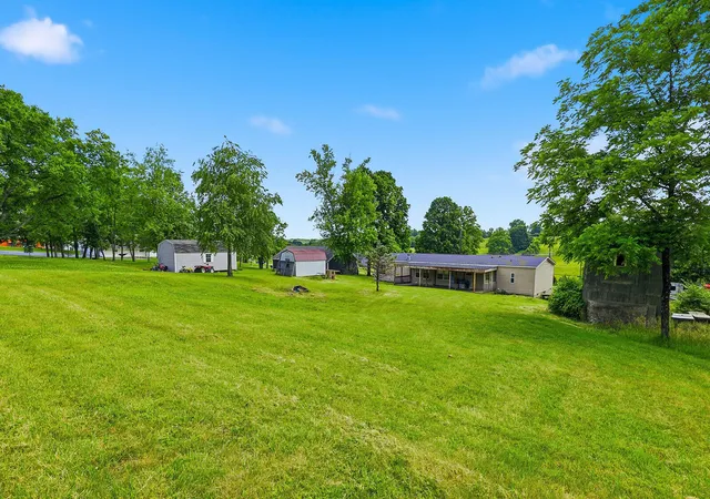 Homes for sale in Lawrenceburg, KY | 1303 Versailles Rd, Lawrenceburg, KY 40342 | MLS# 26014197