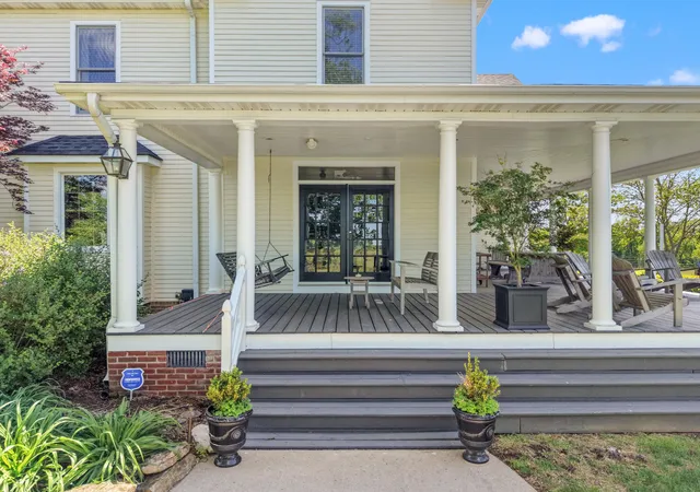 Photo 4 of Single family home for sale at 383 Moran Summit Rd, Richmond, KY 40475 | MLS# 26012748 | Listing updated on 2026-09-21