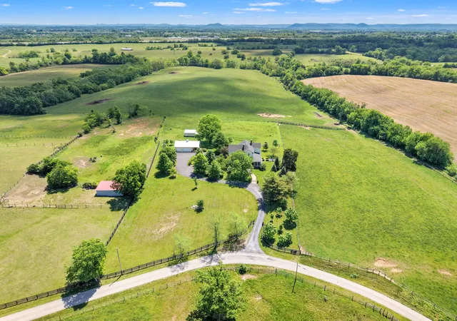 Homes for sale in Richmond, KY | 383 Moran Summit Rd, Richmond, KY 40475 | MLS# 26012748