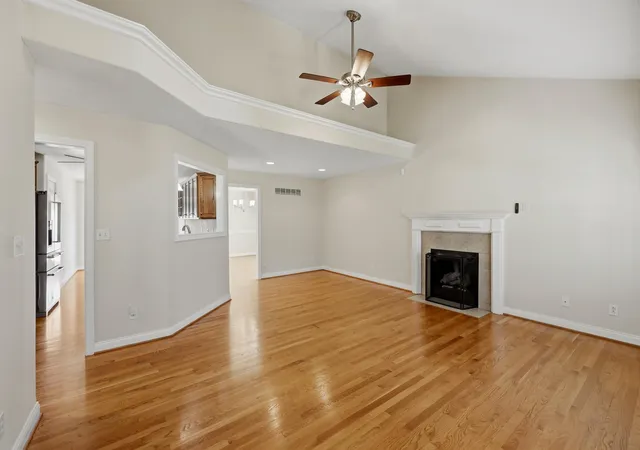 Homes for sale in Frankfort, KY | 101 Kensington Ln, Frankfort, KY 40601 | MLS# 26013098