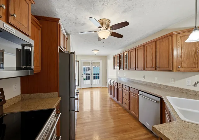 Homes for sale in Frankfort, KY | 101 Kensington Ln, Frankfort, KY 40601 | MLS# 26013098