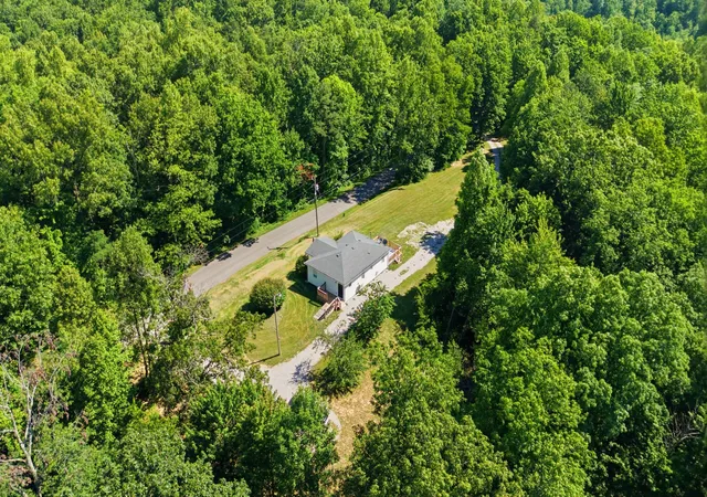 Homes for sale in Sandgap, KY | 2255 S Tree Tower Rd, Sandgap, KY 40481 | MLS# 26012797