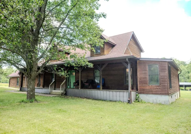Photo 1 of Single family home for sale at 4153 Copper Crk Rd, Berea, KY 40403 | MLS# 26012971 | Listing updated on 2026-08-21