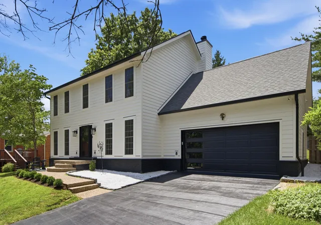 Photo 3 of Single family home for sale at 1205 Hickory Crk Cir, Lexington, KY 40515 | MLS# 26014455 | Listing updated on 2026-06-28