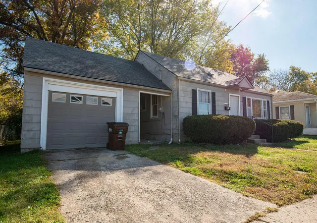 Homes for sale in Lancaster, KY | 122 Price Ct, Lancaster, KY 40444 | MLS# 26012881