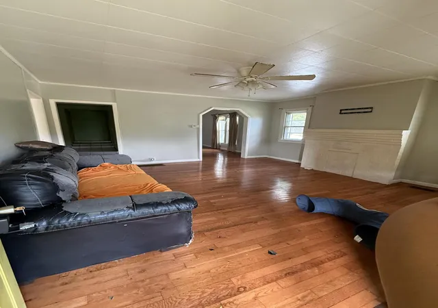 Photo 3 of Single family home for sale at 1426 Kentucky 40, Staffordsville, KY 41256 | MLS# 26012924 | Listing updated on 2026-09-19