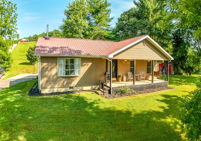 Homes for sale in Cannon, KY | 4887 Ky 11, Cannon, KY 40923 | MLS# 26012973
