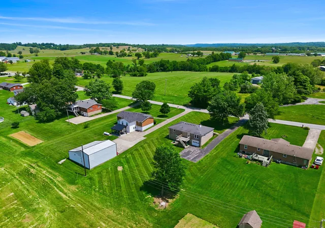 39th image of 403 Wash Rd, Frankfort, KY 40601 | MLS# 26013088