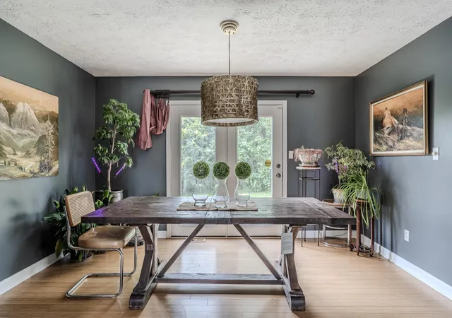 Photo 1 of Single family home for sale at 2400 English Sta Dr, Lexington, KY 40514 | MLS# 26013023 | Listing updated on 2026-08-02