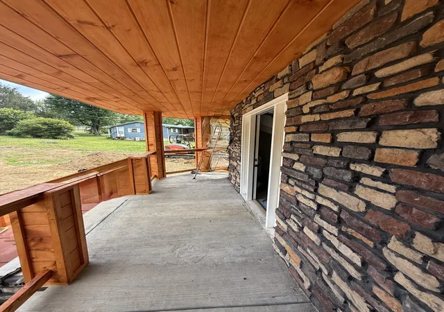 3rd image of 50 Moore Hill Ave, Corbin, KY 40701 | MLS# 26013056