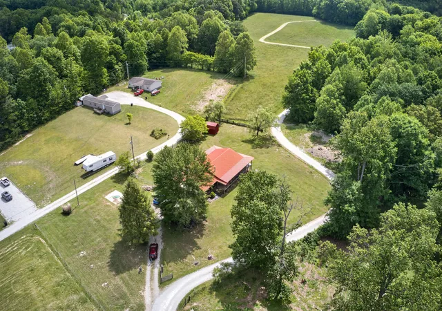 Homes for sale in Woodbine, KY | 978 State Hwy 1064, Woodbine, KY 40771 | MLS# 26013071