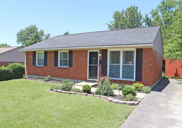 Homes for sale in Lexington, KY | 215 Mandalay Rd, Lexington, KY 40504 | MLS# 26013299
