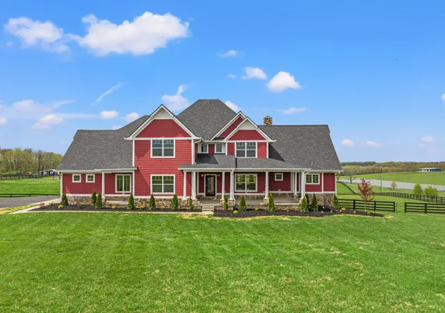 Photo 2 of Mansion for sale at 5121 Jacks Crk Pike, Lexington, KY 40515 | MLS# 26013074 | Listing updated on 2026-07-27