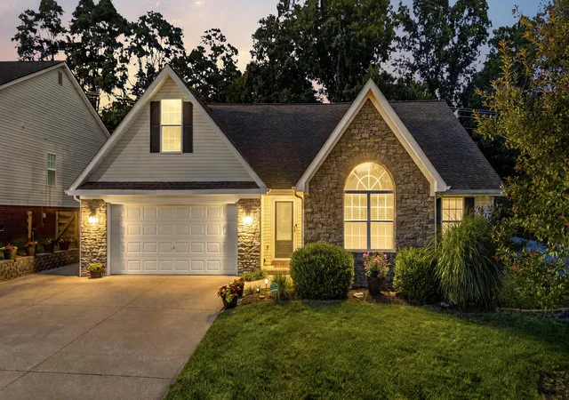 3rd image of 1123 Richliev Ln, Frankfort, KY 40601 | MLS# 26013543