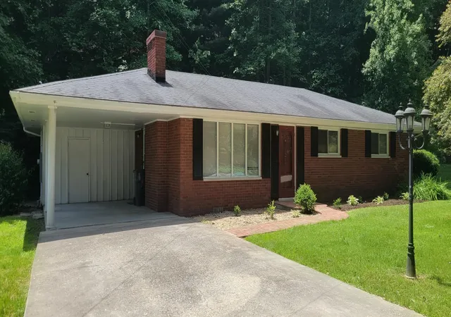 Homes for sale in Morehead, KY | 1217 Knapp Ave, Morehead, KY 40351 | MLS# 26013085