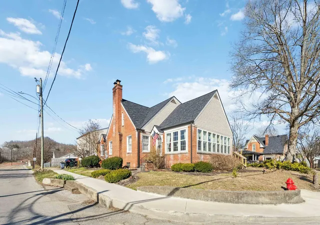 Homes for sale in Barbourville, KY | 109 Sycamore Dr, Barbourville, KY 40906 | MLS# 26013134