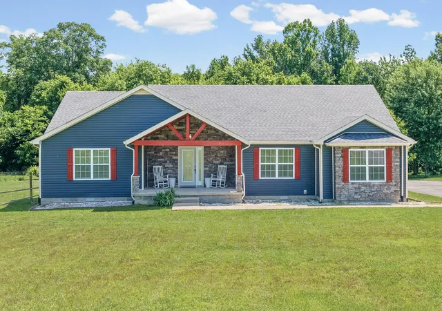 Homes for sale in Russellville, KY | 324 Marshall Rd, Russellville, KY 42276 | MLS# 26013170