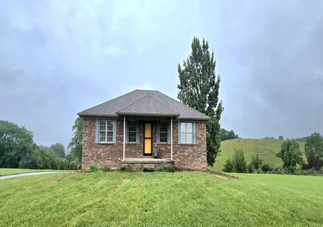 Homes for sale in Lancaster, KY | 602 Tuggle Rd, Lancaster, KY 40444 | MLS# 26013287