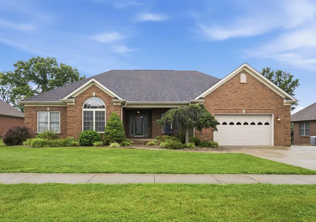 Homes for sale in Lawrenceburg, KY | 1092 Scenic Garden, Lawrenceburg, KY 40342 | MLS# 26013190