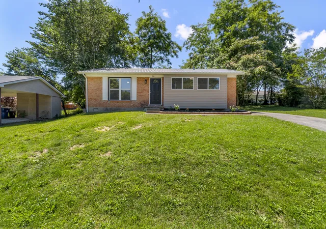 Homes for sale in Campbellsville, KY | 206 Candace St, Campbellsville, KY 42718 | MLS# 26013191