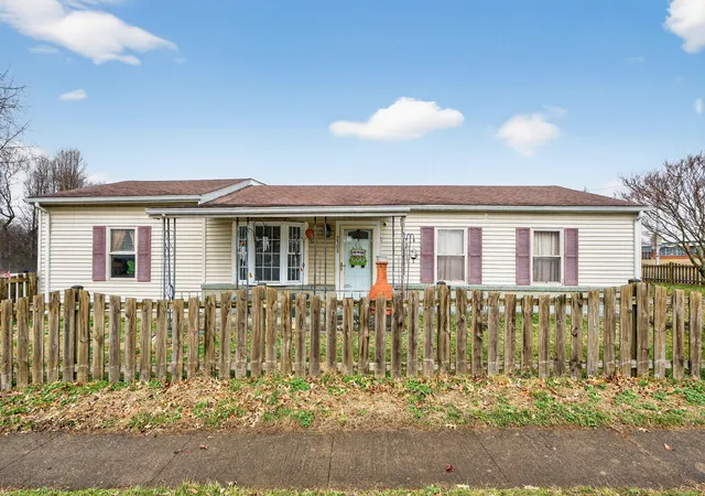 1st image of 2309 Irene Dr, Lexington, KY 40505 | MLS# 26013414