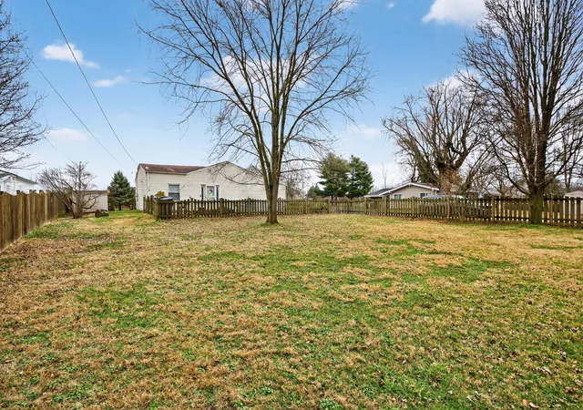 2nd image of 2309 Irene Dr, Lexington, KY 40505 | MLS# 26013414