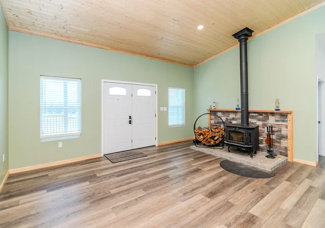 Photo 4 of Single family home for sale at 4174 Fall Lick Rd, Lancaster, KY 40444 | MLS# 26013218 | Listing updated on 2026-08-21