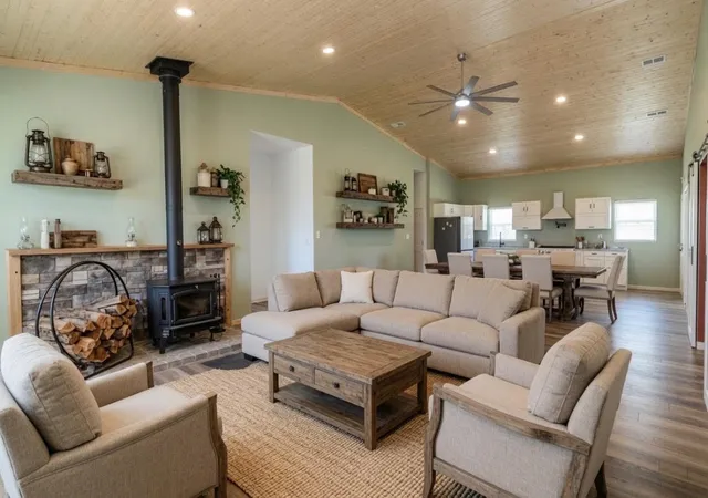 Photo 3 of Single family home for sale at 4174 Fall Lick Rd, Lancaster, KY 40444 | MLS# 26013218 | Listing updated on 2026-08-21