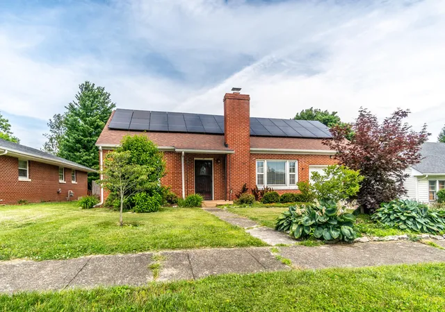 4th image of 120 Windsor Dr, Winchester, KY 40391 | MLS# 26013563