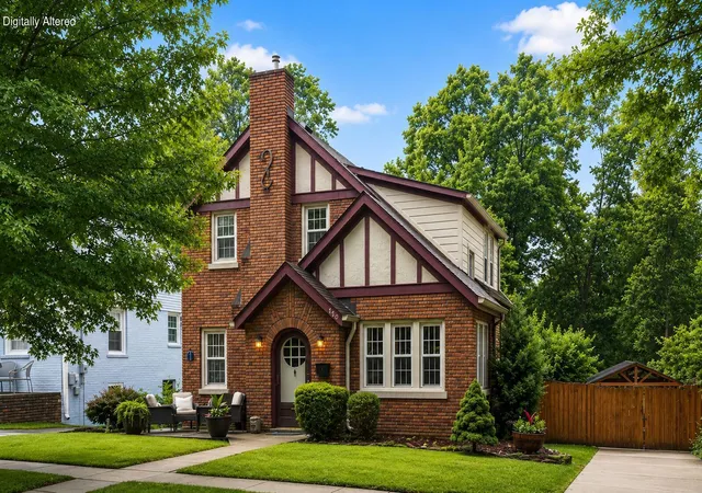 Photo 1 of Sale Pending at 110 Shady Ln, Lexington, KY 40503 | MLS# 26014723 | Listing updated on 2026-06-27
