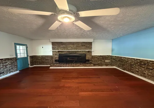 Photo 3 of Single family home for sale at 46 Wendell Ln, Flat Lick, KY 40935 | MLS# 26013242 | Listing updated on 2026-07-17
