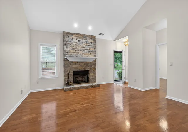 Photo 3 of Condo for sale at 569 Goldon Trophy Trl, Lexington, KY 40514 | MLS# 26013342 | Listing updated on 2026-09-04