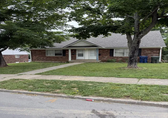 1st image of 1108 Centre Pkwy, Lexington, KY 40517 | MLS# 26013296