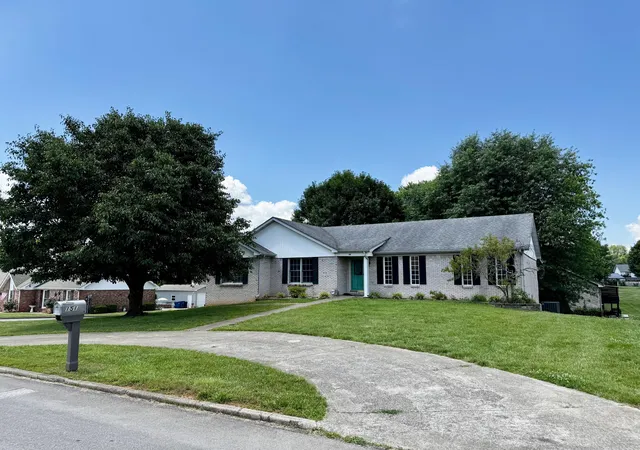 Homes for sale in Somerset, KY | 151 Meadowcrest Dr, Somerset, KY 42503 | MLS# 26013526