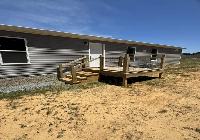 Homes for sale in Jamestown, KY | 49 Linkview Rd, Jamestown, KY 42629 | MLS# 26014319