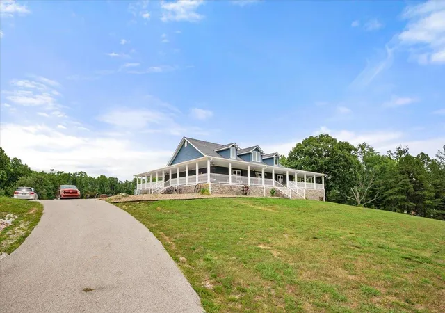 1st image of 1798 Auger Springs Rd, Corbin, KY 40701 | MLS# 26013429