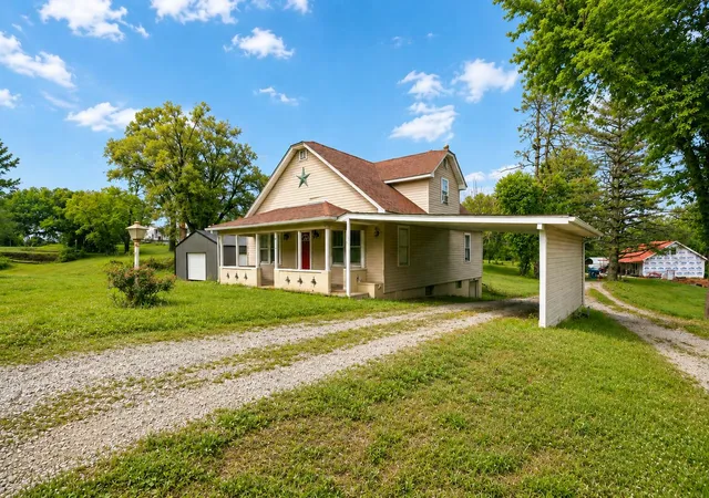 Homes for sale in Science Hill, KY | 6130 Kentucky 1247, Science Hill, KY 42553 | MLS# 26013428