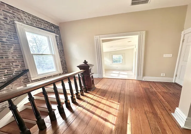 Homes for sale in Lexington, KY | 148 E Fourth St, Lexington, KY 40508 | MLS# 26013380