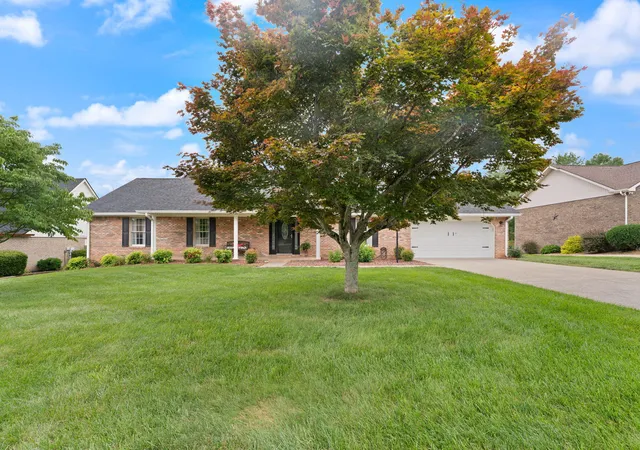 Homes for sale in Somerset, KY | 61 Ironwood Dr, Somerset, KY 42503 | MLS# 26013421