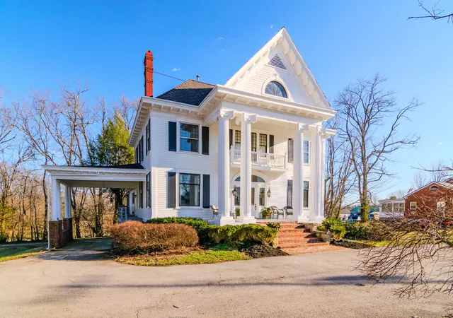 Homes for sale in Winchester, KY | 600 Boone Ave, Winchester, KY 40391 | MLS# 26013378