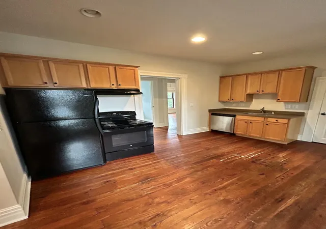 Homes for sale in Lexington, KY | 152 E Fourth St, Lexington, KY 40508 | MLS# 26013381