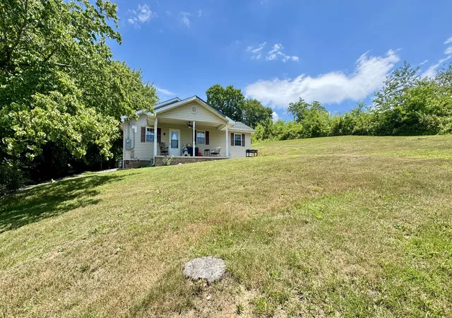 Homes for sale in Heidrick, KY | 17 Sunny Brook Rd, Heidrick, KY 40949 | MLS# 26013386
