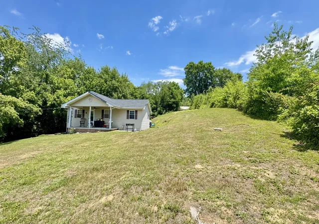Homes for sale in Heidrick, KY | 17 Sunny Brook Rd, Heidrick, KY 40949 | MLS# 26013386