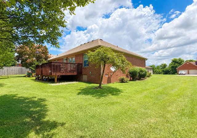 Photo 3 of Single family home for sale at 113 Legacy Dr, Berea, KY 40403 | MLS# 26013391 | Listing updated on 2026-10-13